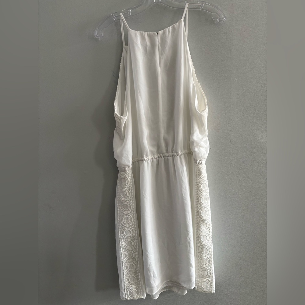 C Elegant White Sleeveless High Neck Open Shoulder Lightweight Dress Sz. XL Lace - Picture 16 of 16